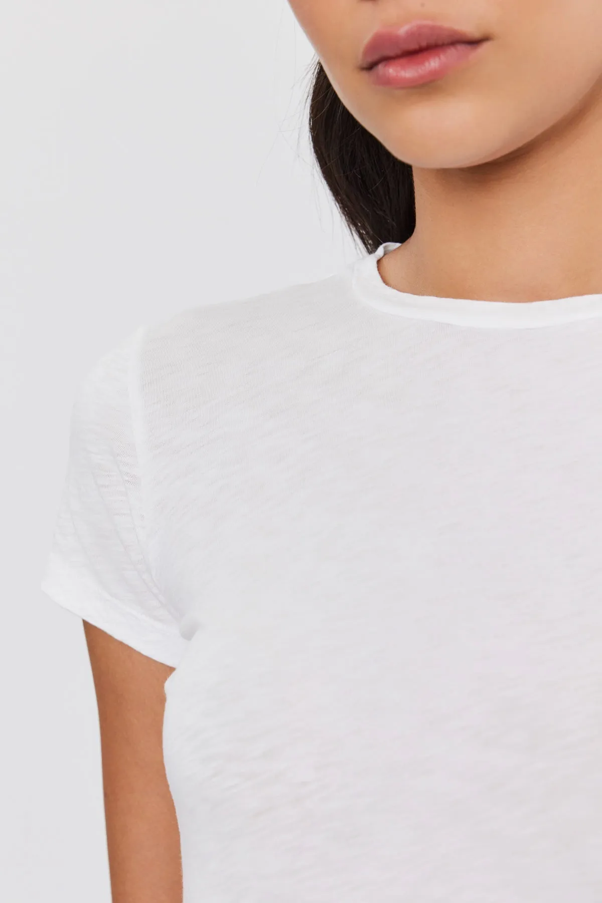 SIERRA CREW NECK TEE