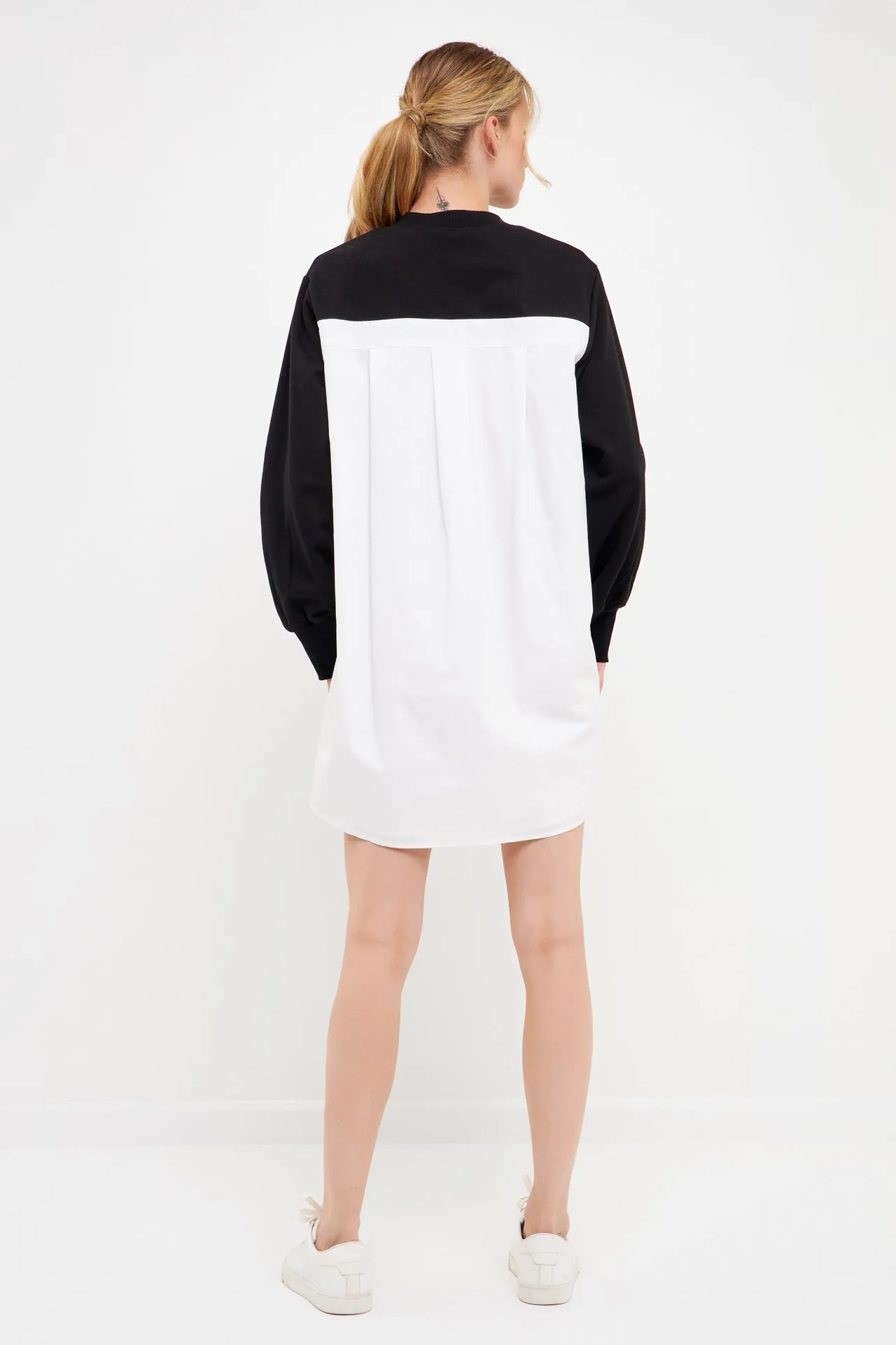 V-neck Sweatshirts Dress with Poplin