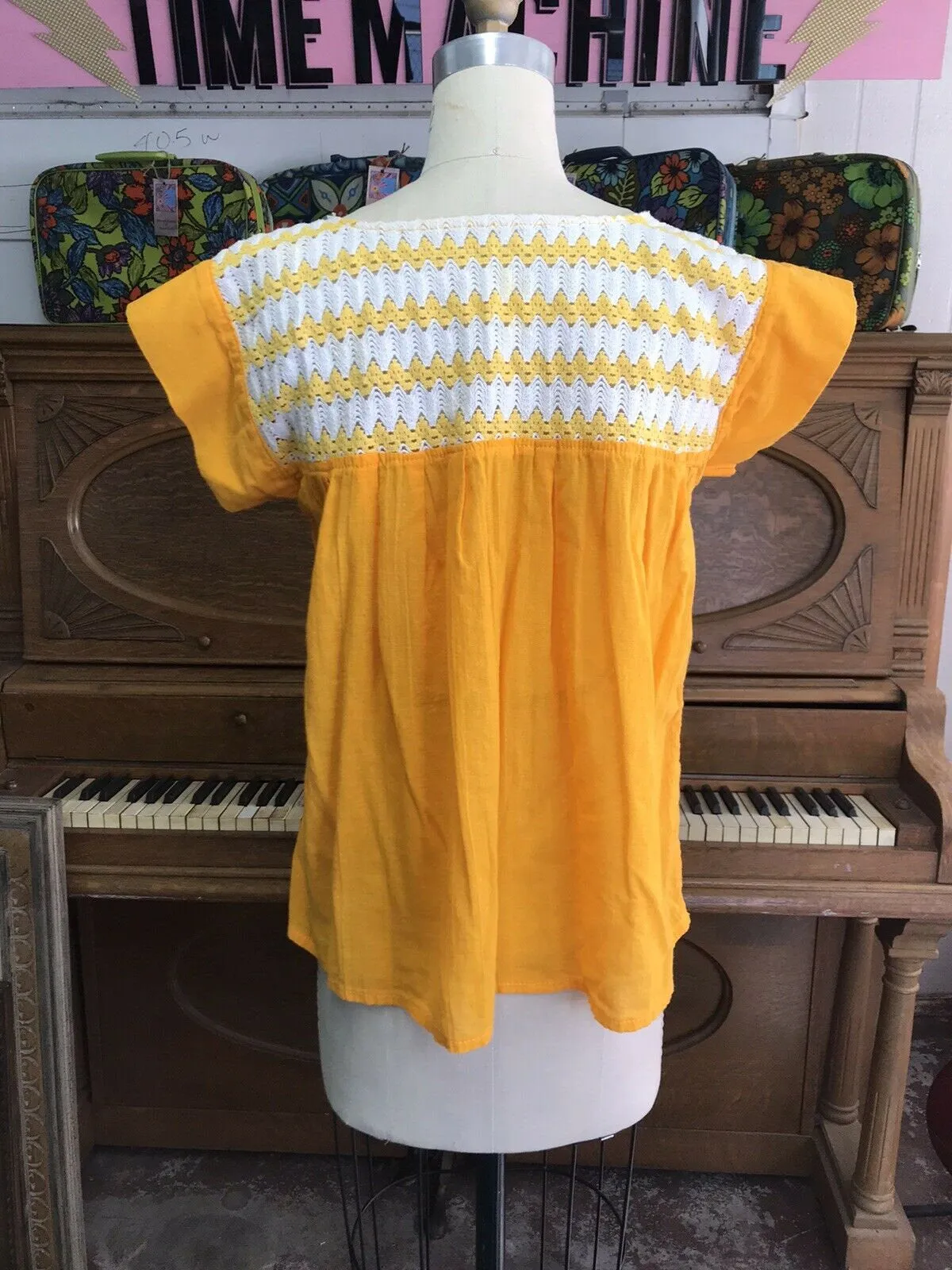 Vintage 70s | Mexican Hippie Boho Cotton Boho Yellow Embroidered Blouse | free size