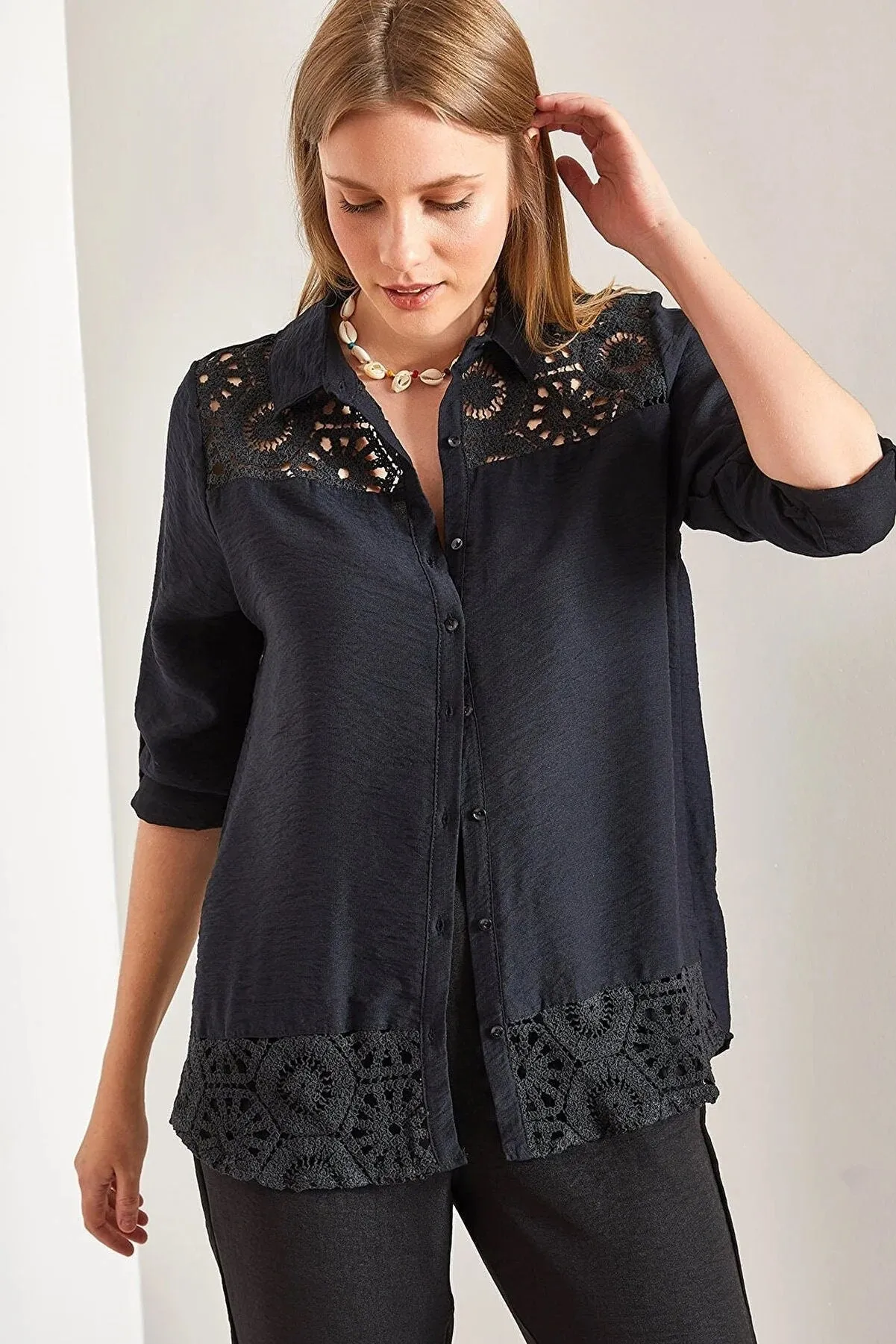 White Lace Design Classic Blouse